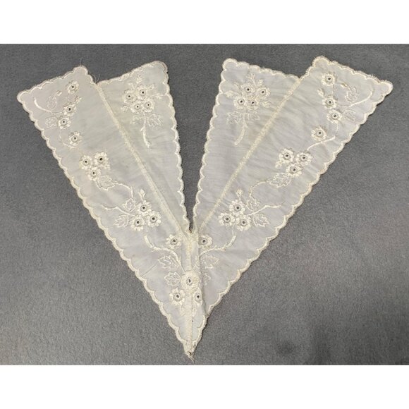 Vintage Embroidered Lace Collar with Floral Design - Picture 1 of 10